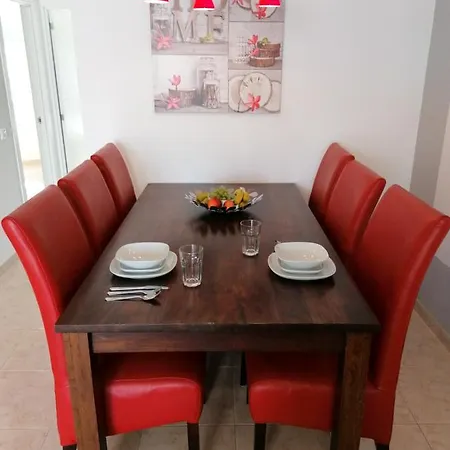 Apartament Amanda *